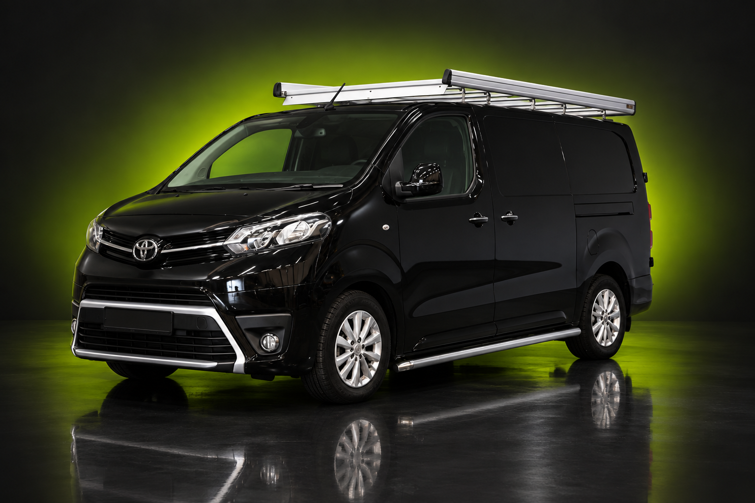 toyota proace worker